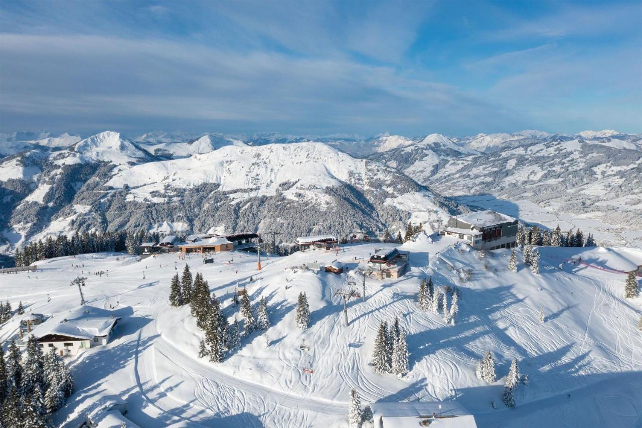 Poellmuehle Penthouse By Alpine Host Helpers Apartment Kirchberg in Tirol Exterior foto